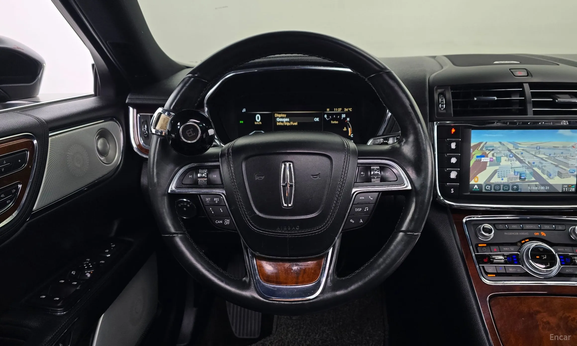 Lincoln Continental Gen 10 превью 13