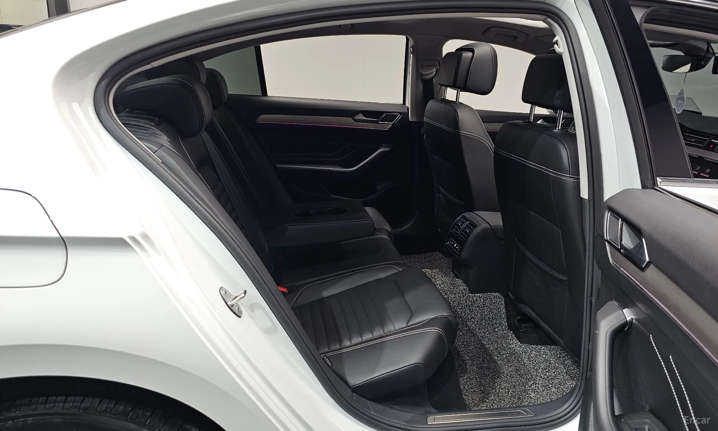 Volkswagen Passat GT (B8) превью 11