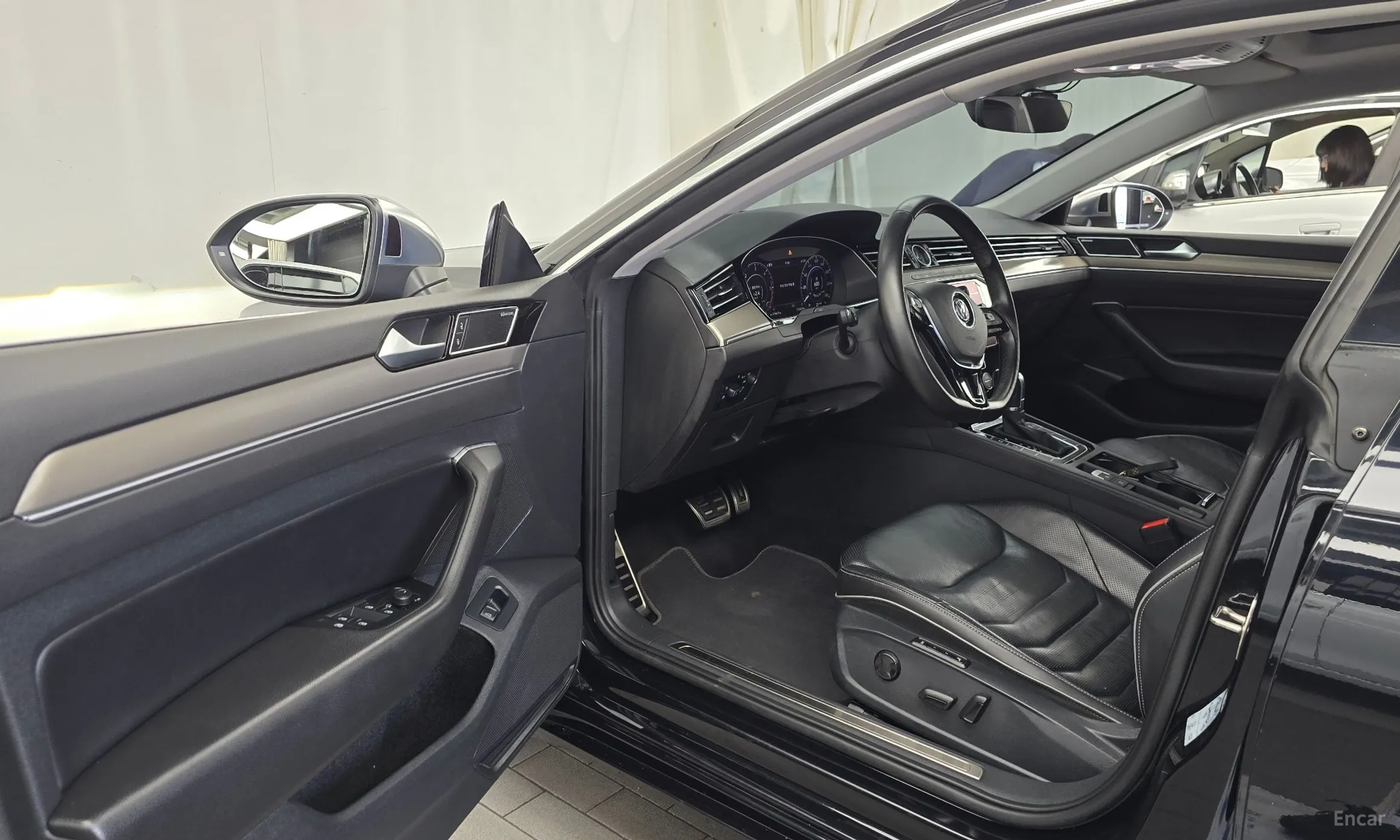 Volkswagen Ateon превью 10