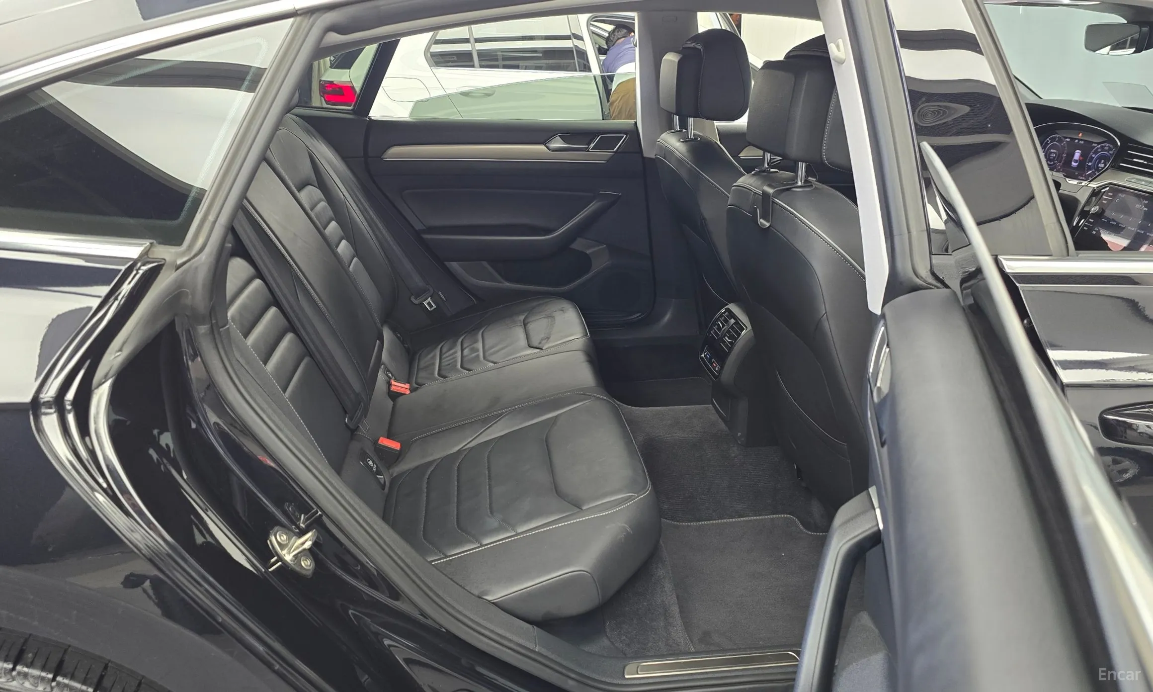 Volkswagen Ateon превью 11