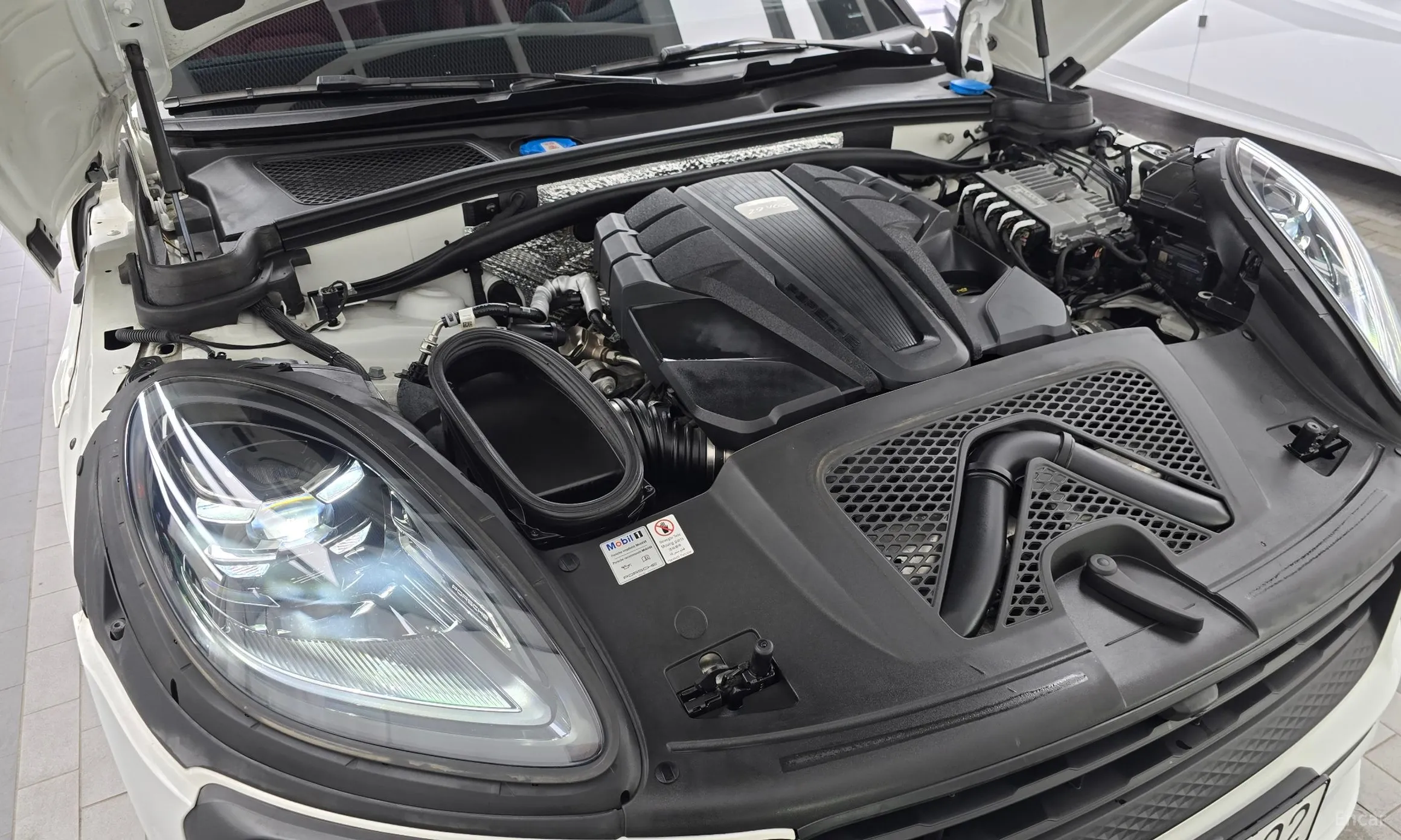 Porsche Macan превью 6