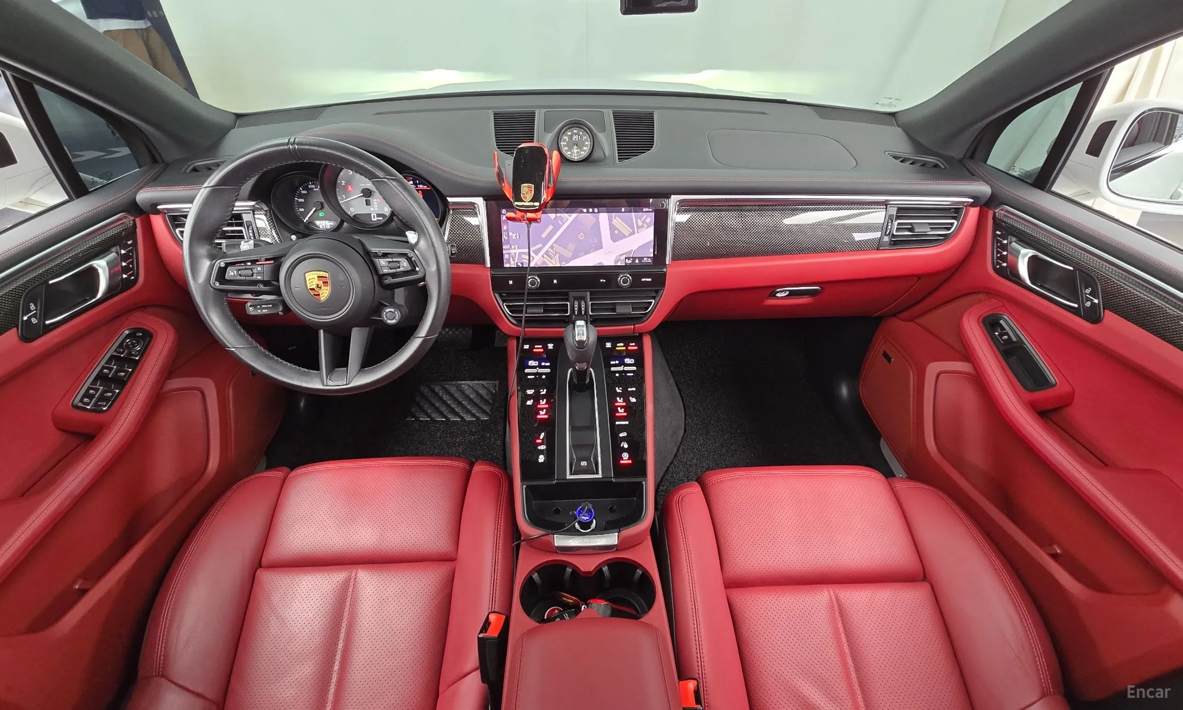 Porsche Macan превью 7