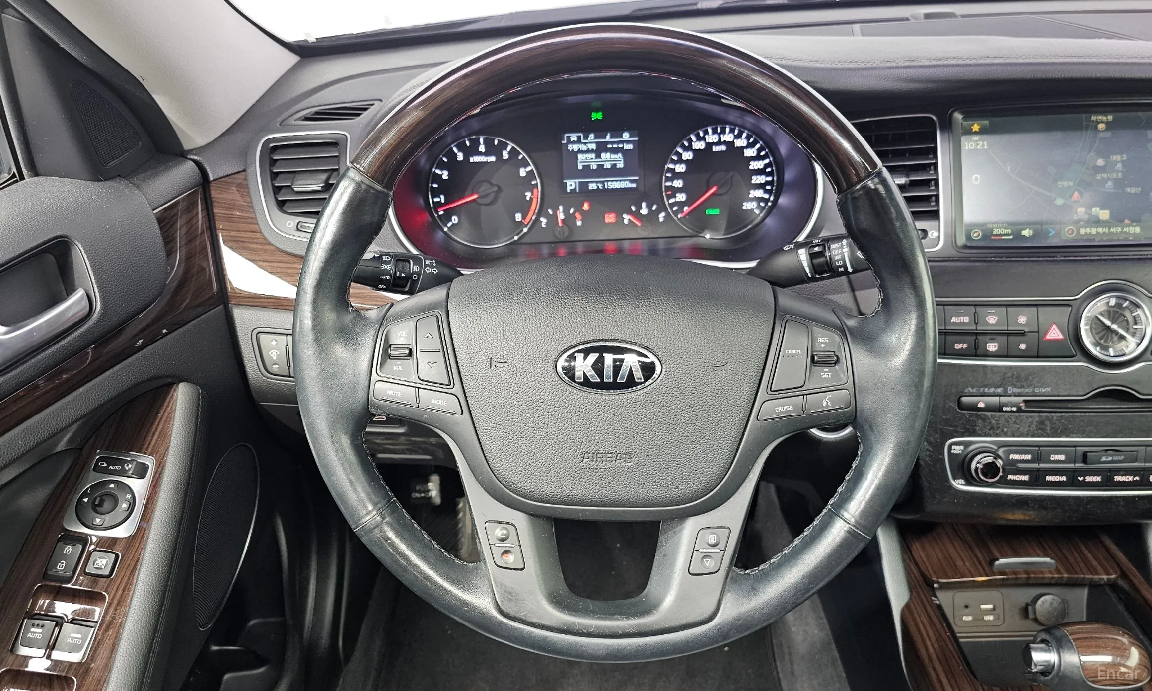 Kia K7 превью 12