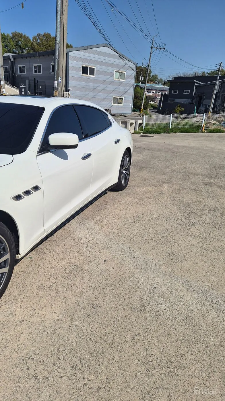 Maserati Quattroporte превью 3