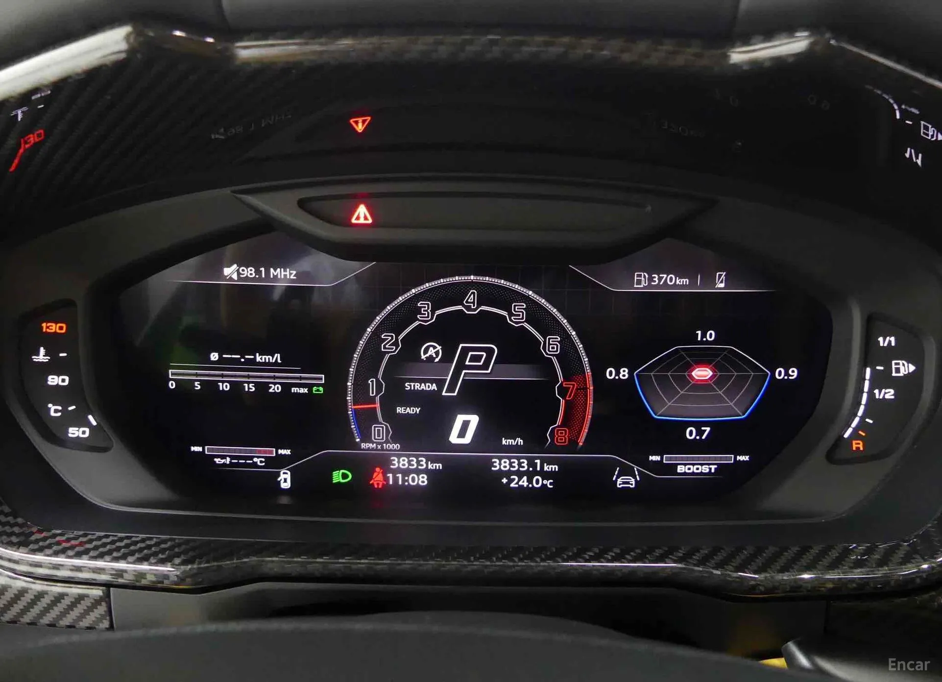 Lamborghini Urus превью 6