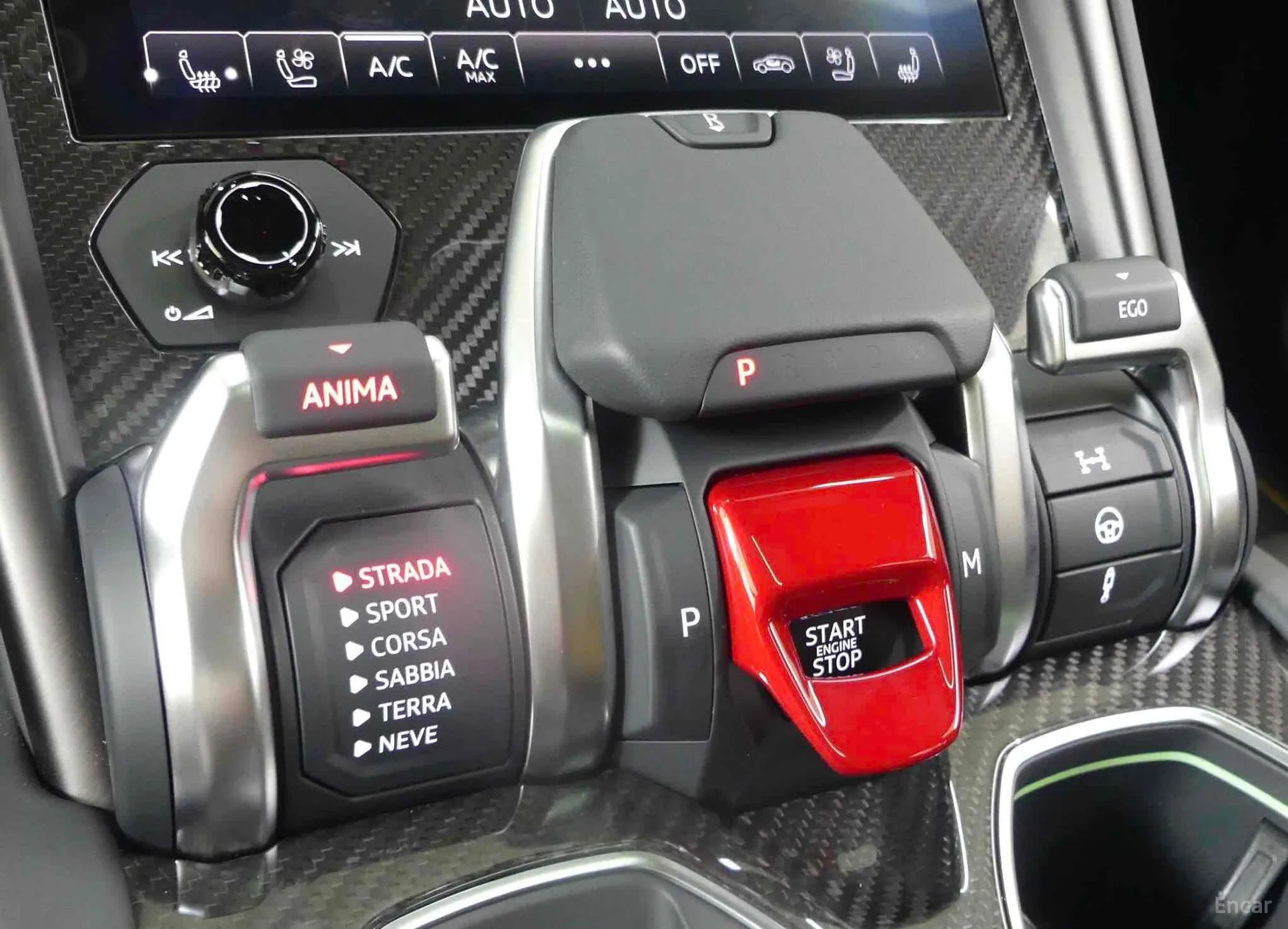 Lamborghini Urus превью 7