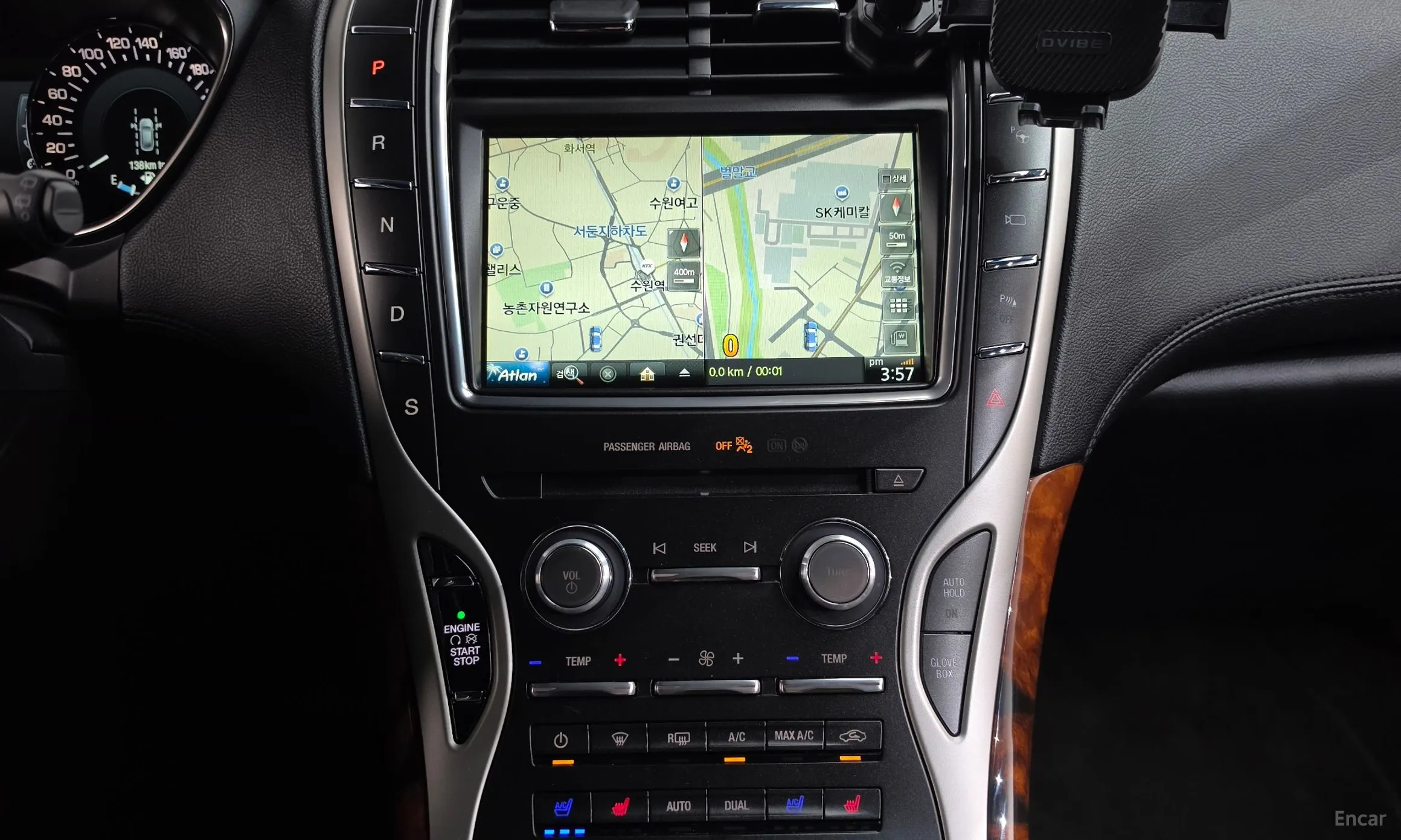 Lincoln MKX 2nd Generation превью 13