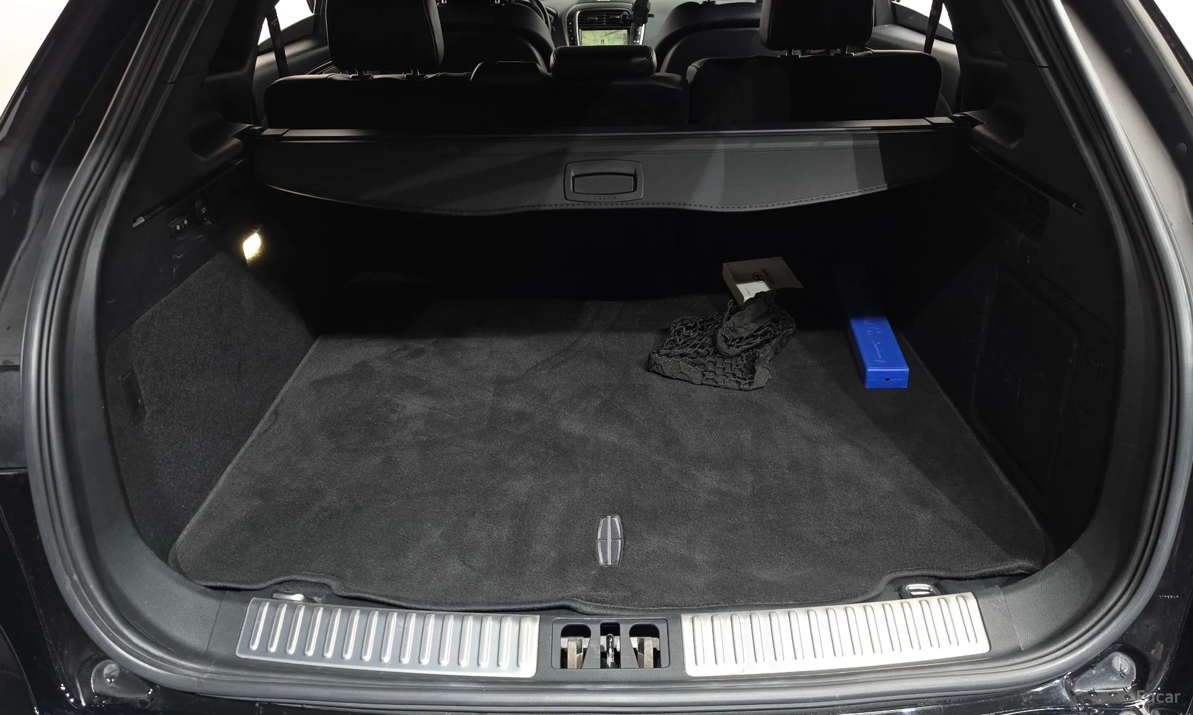 Lincoln MKX 2nd Generation превью 20