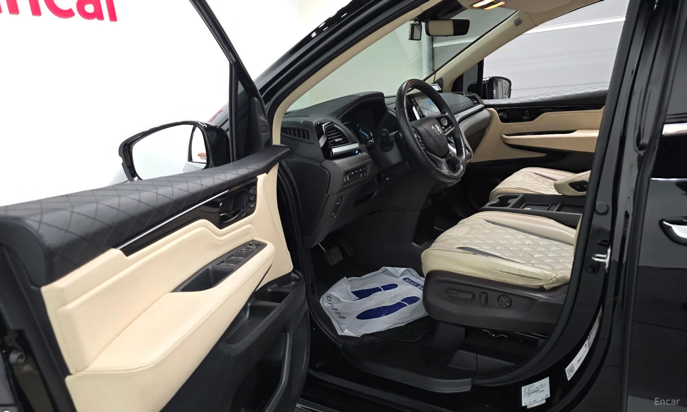 Honda Odyssey превью 10