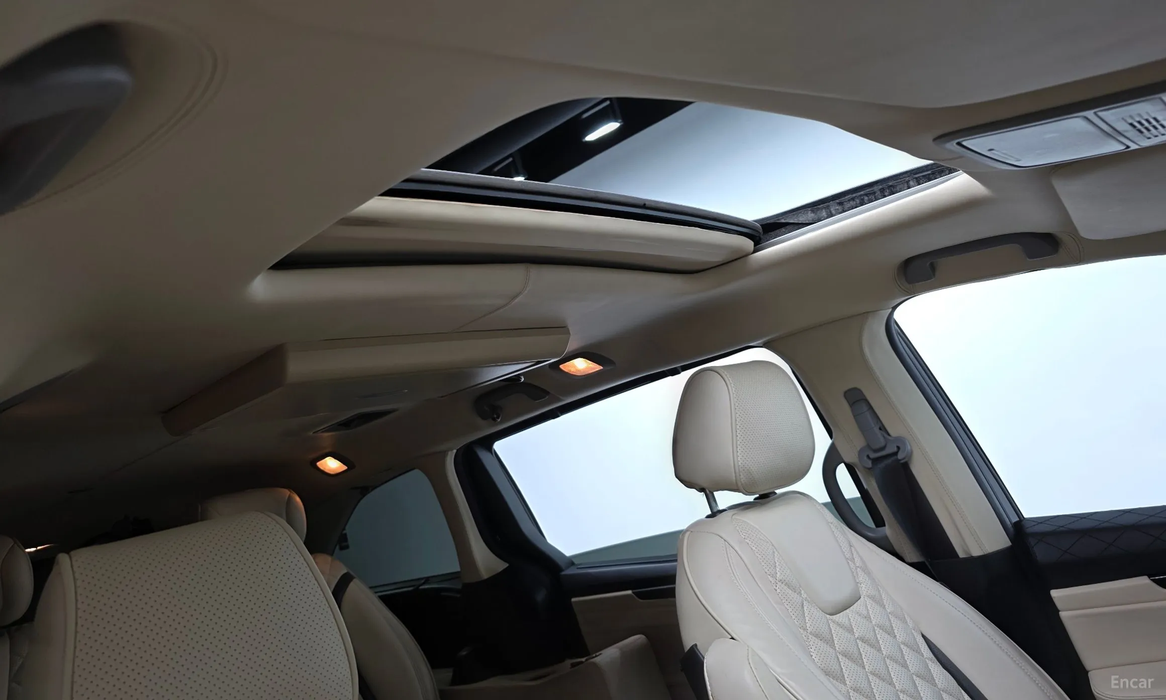 Honda Odyssey превью 17