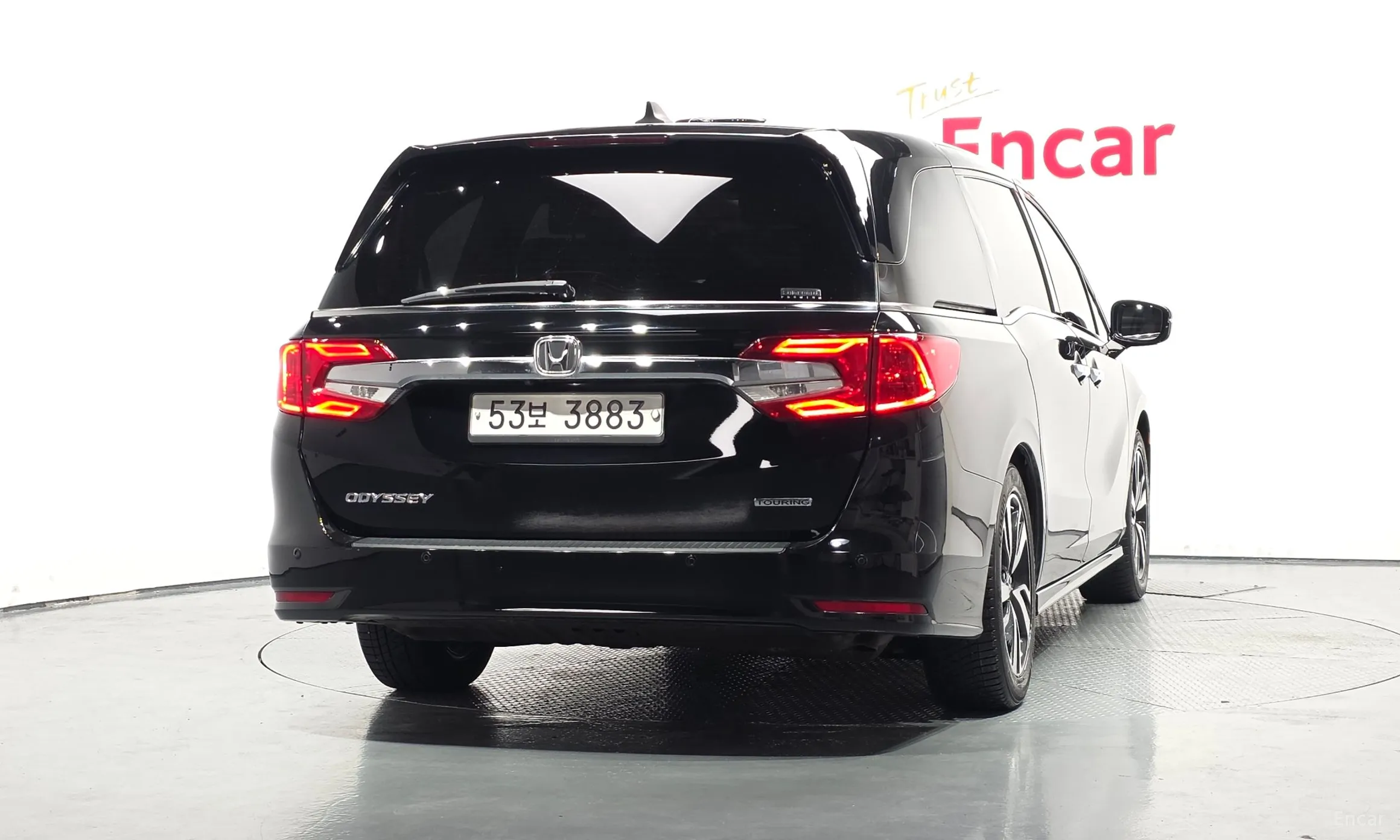 Honda Odyssey превью 4
