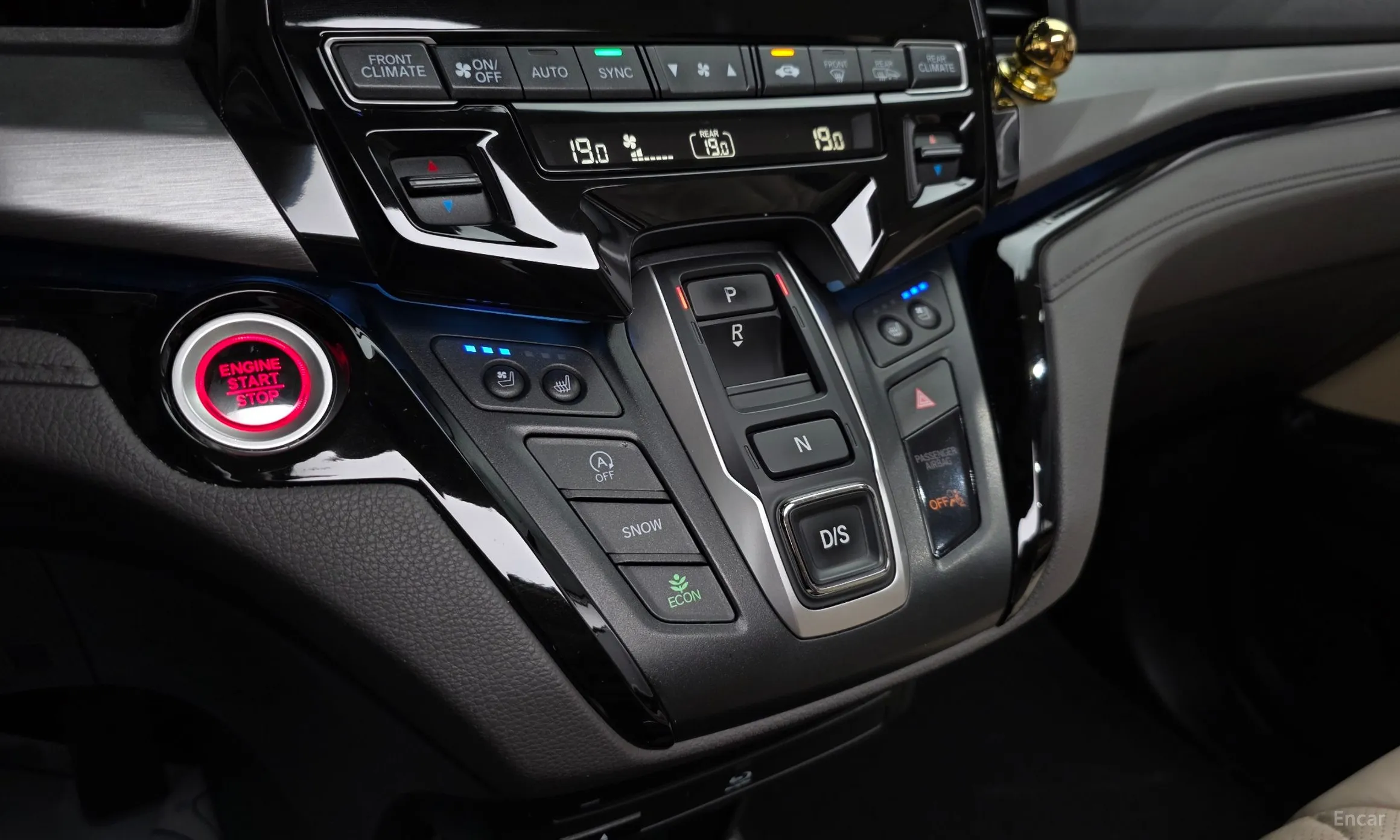 Honda Odyssey превью 9