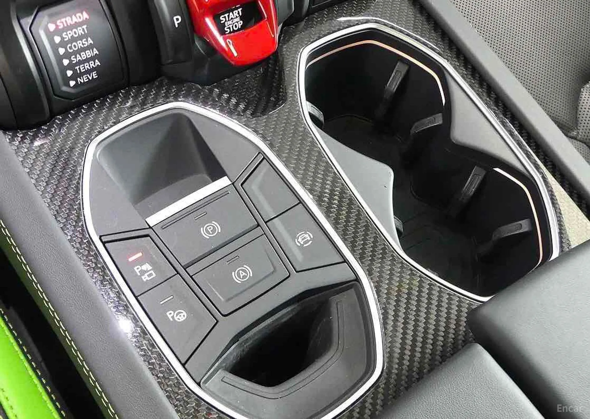 Lamborghini Urus превью 16