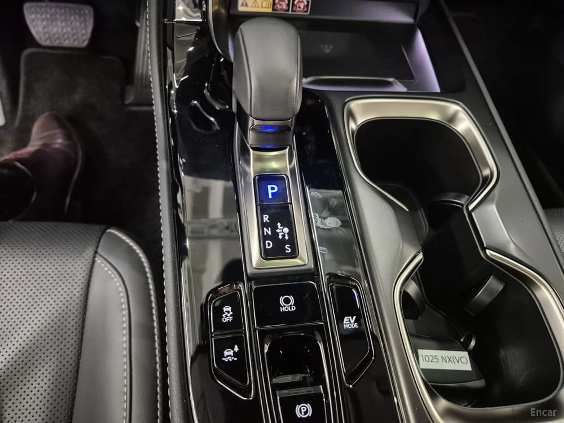 Lexus NX350h Gen 2 превью 9