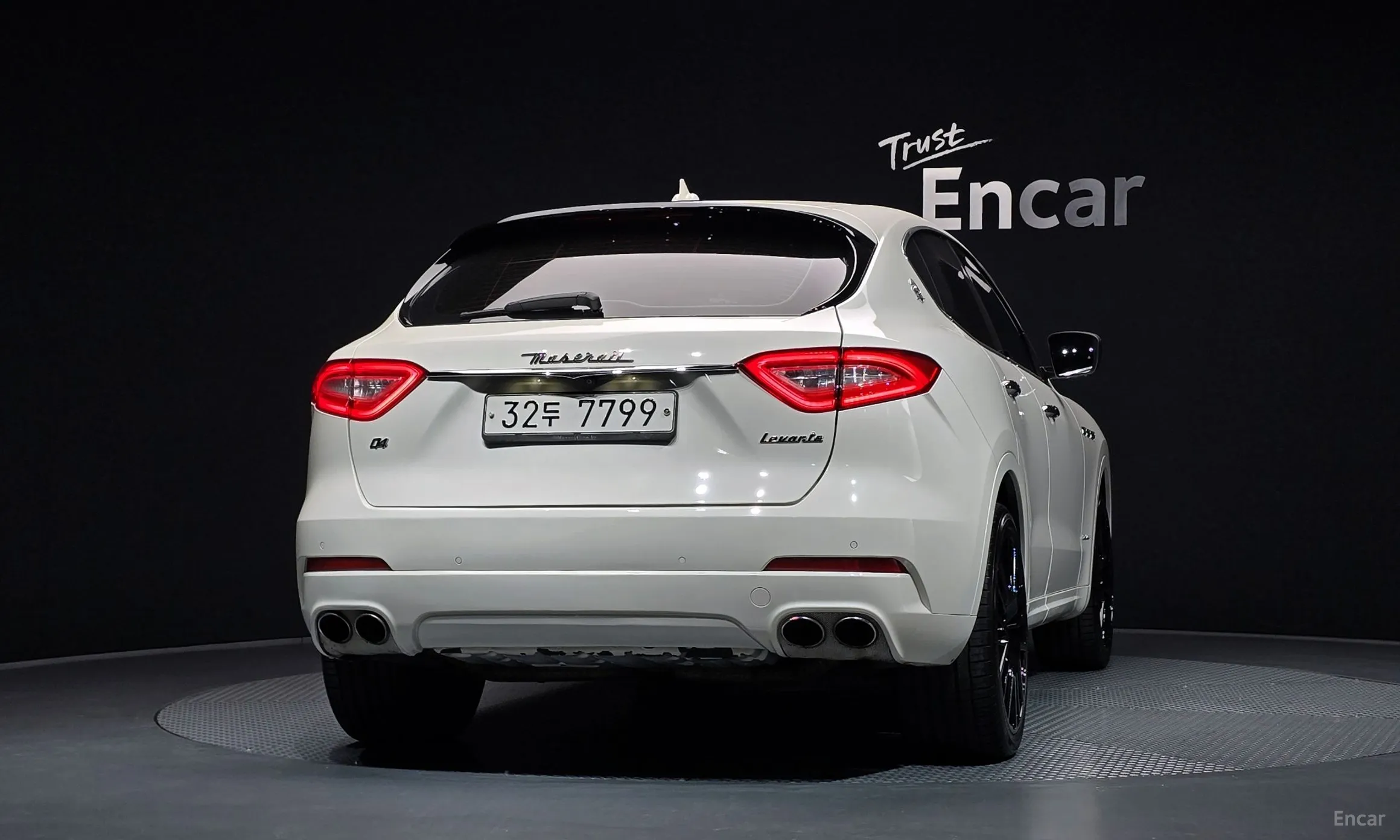 Maserati Levante превью 4