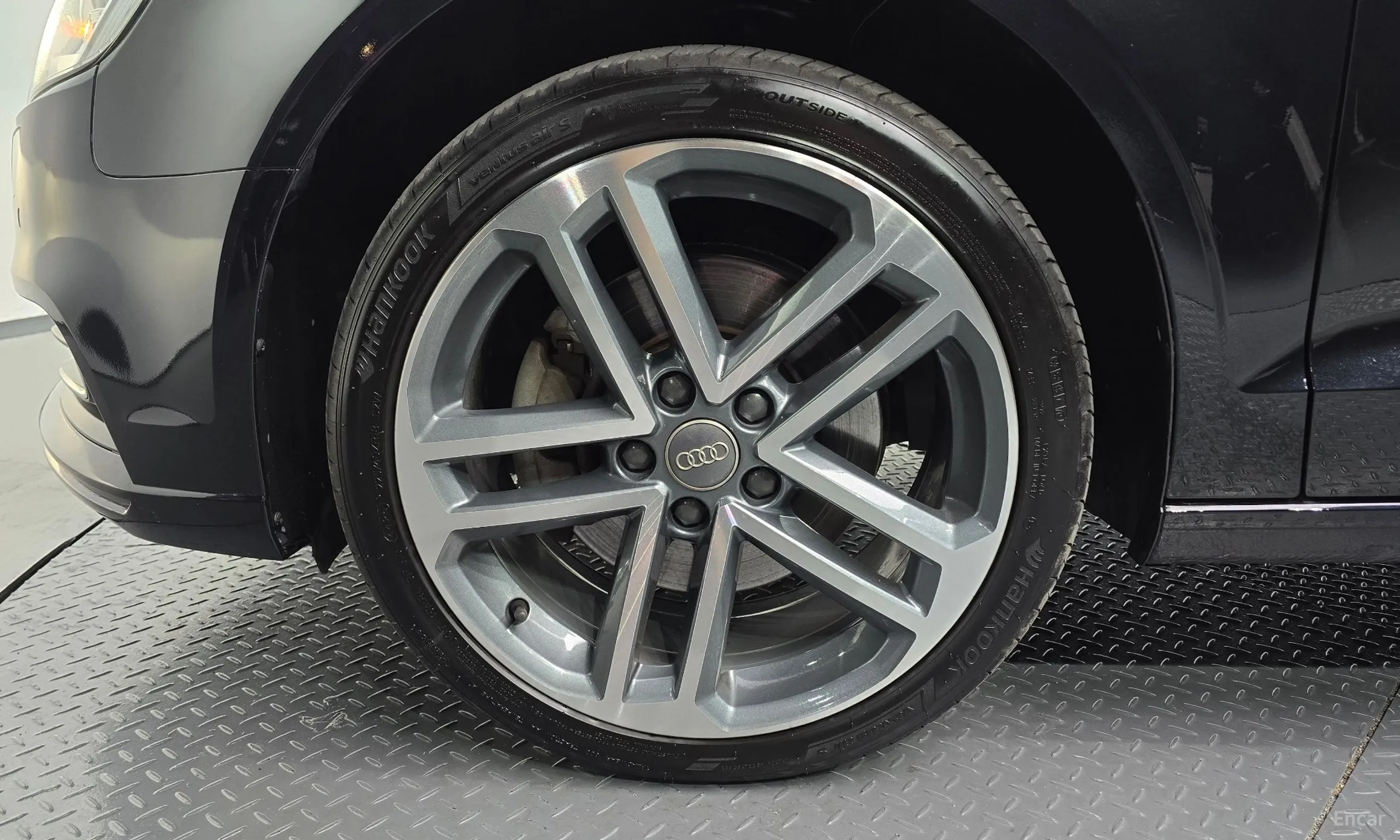 Audi New A3 превью 5