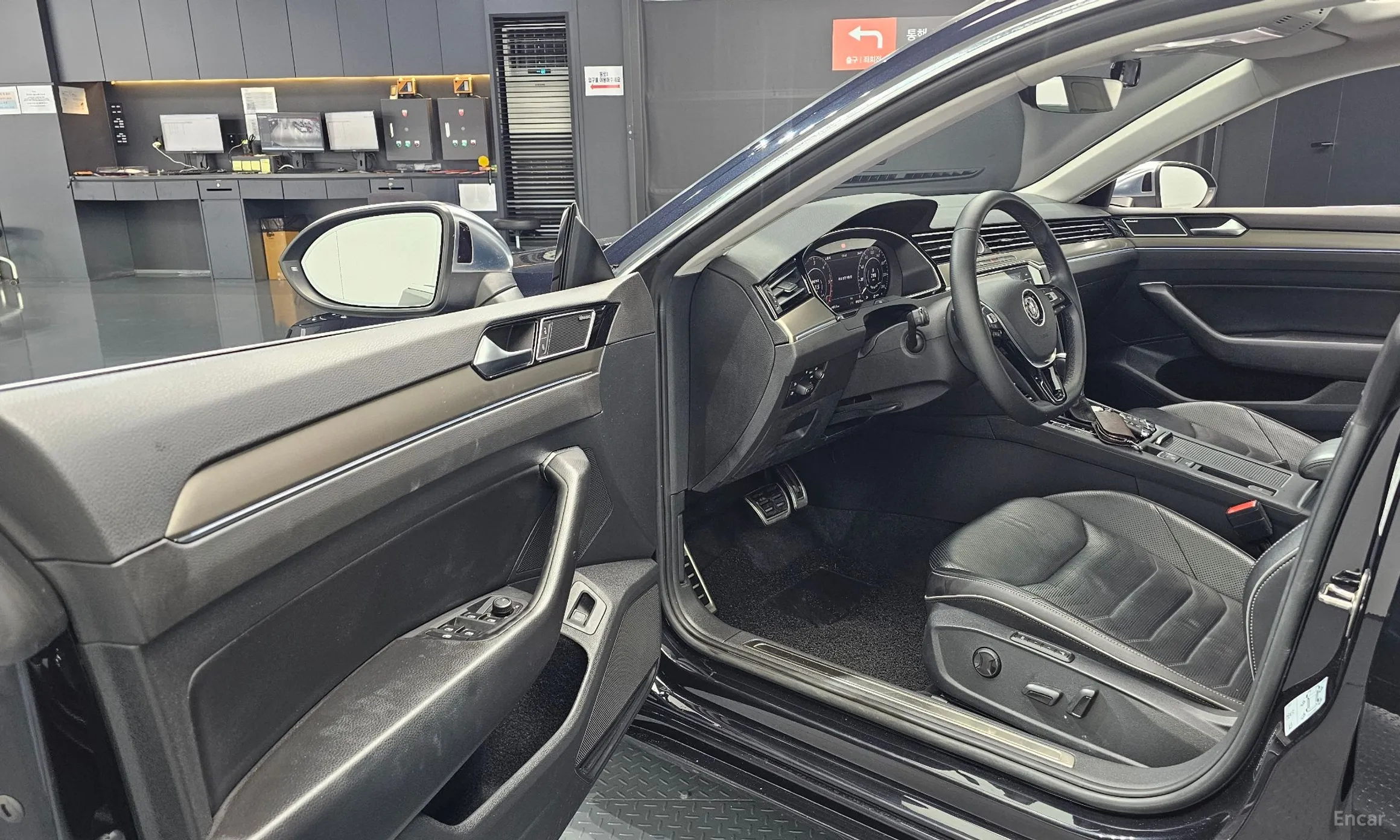 Volkswagen Ateon превью 10