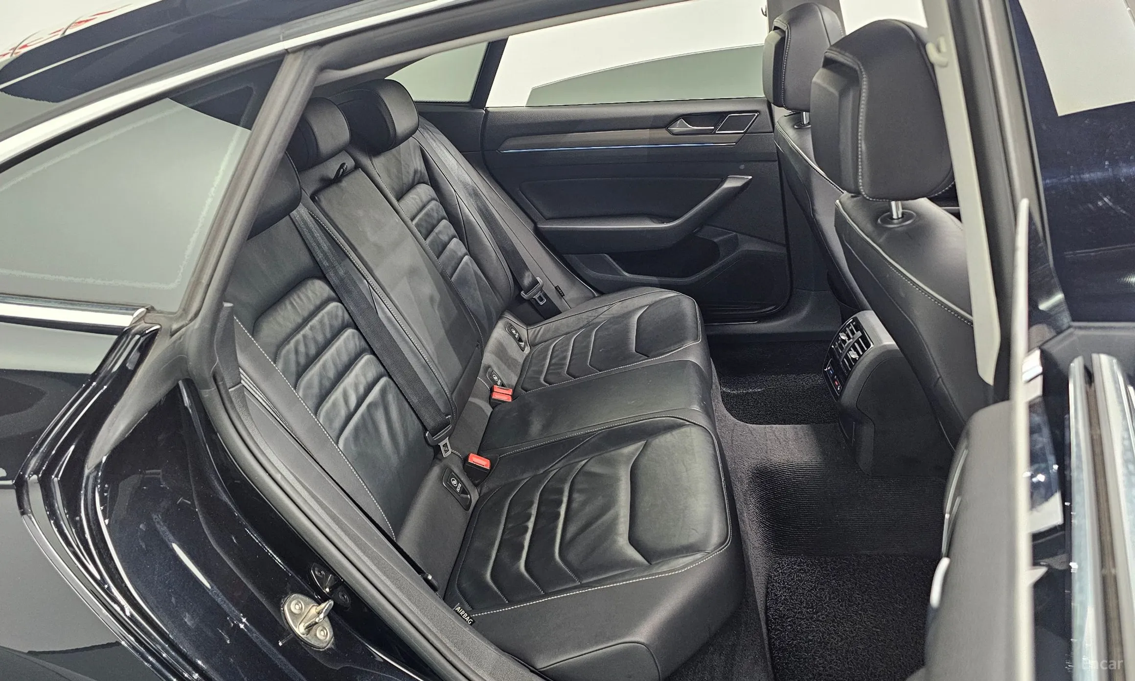 Volkswagen Ateon превью 11