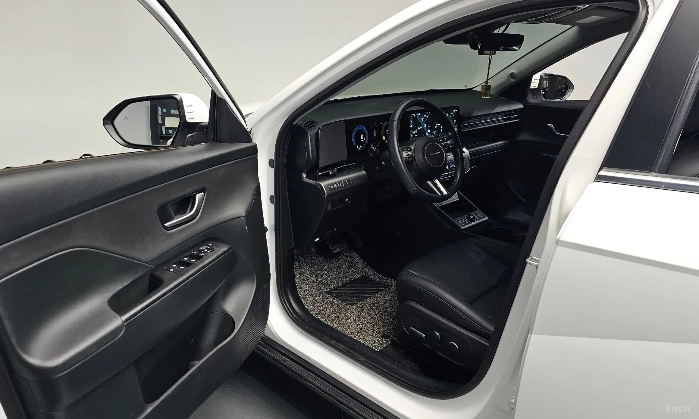 Hyundai Kona (SX2) превью 10