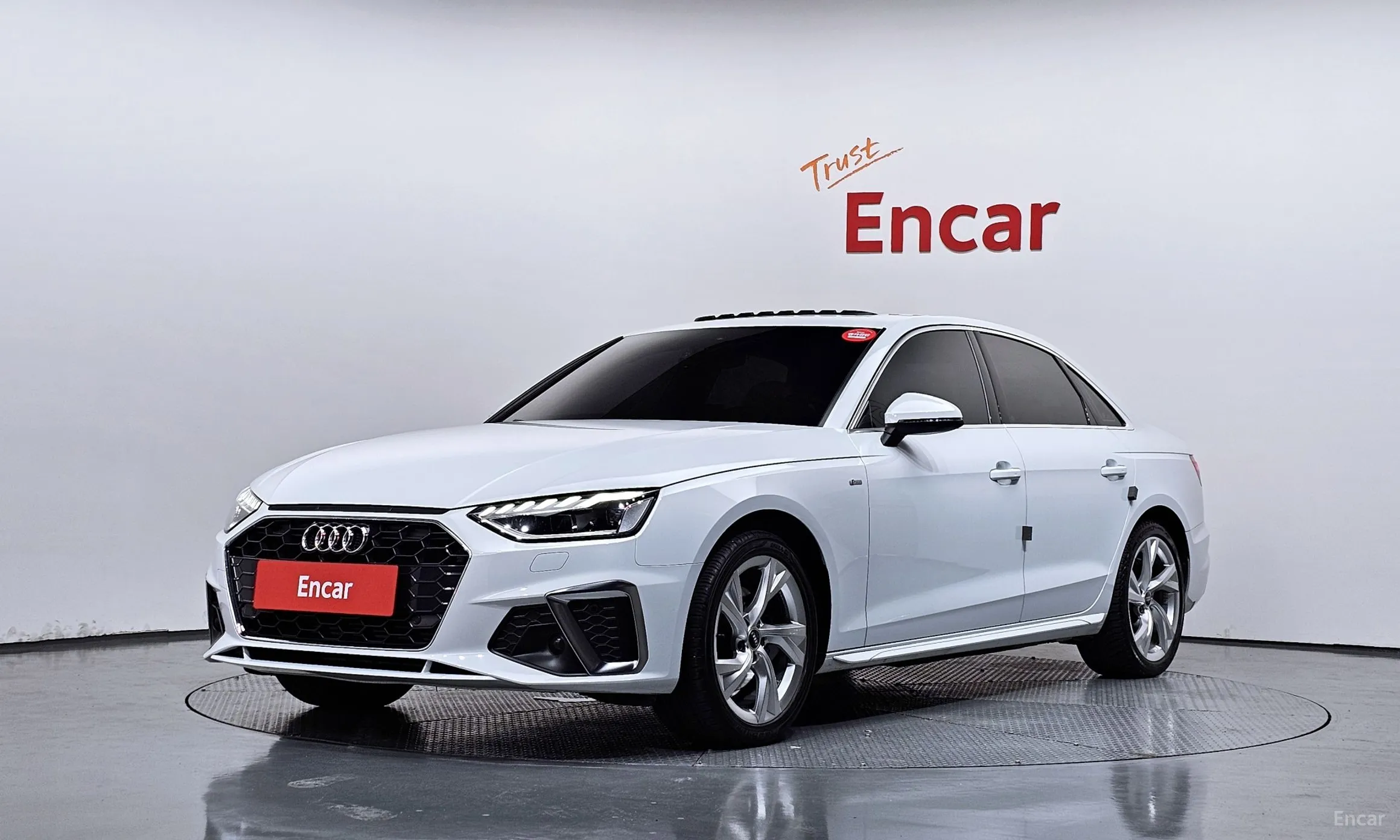 Audi A4 (B9)