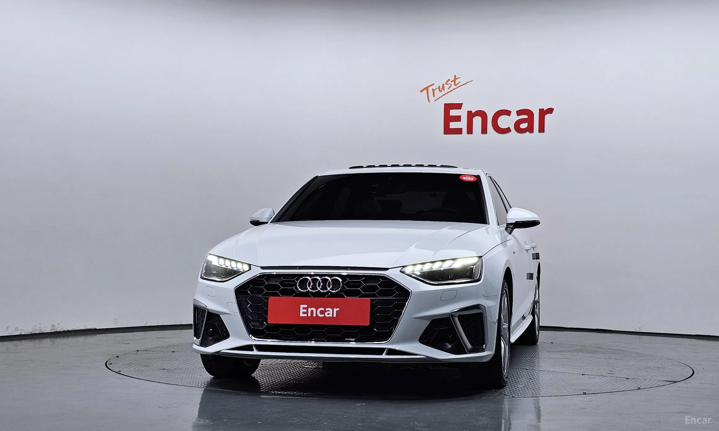 Audi A4 (B9) превью 3