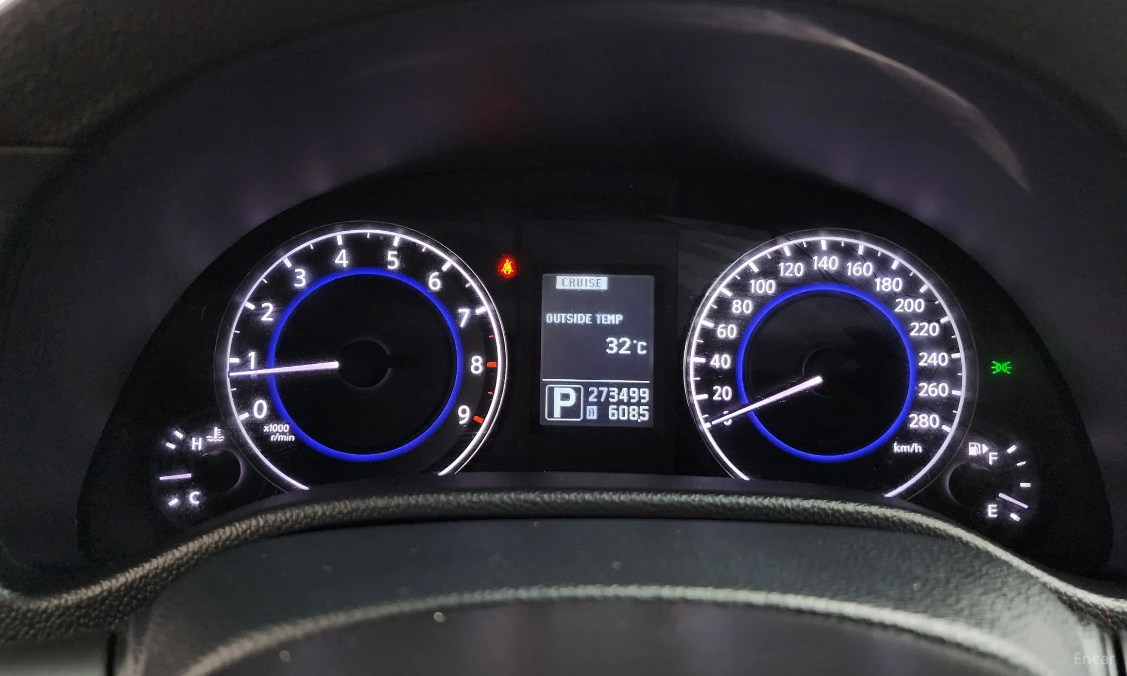 Infiniti G25 превью 8