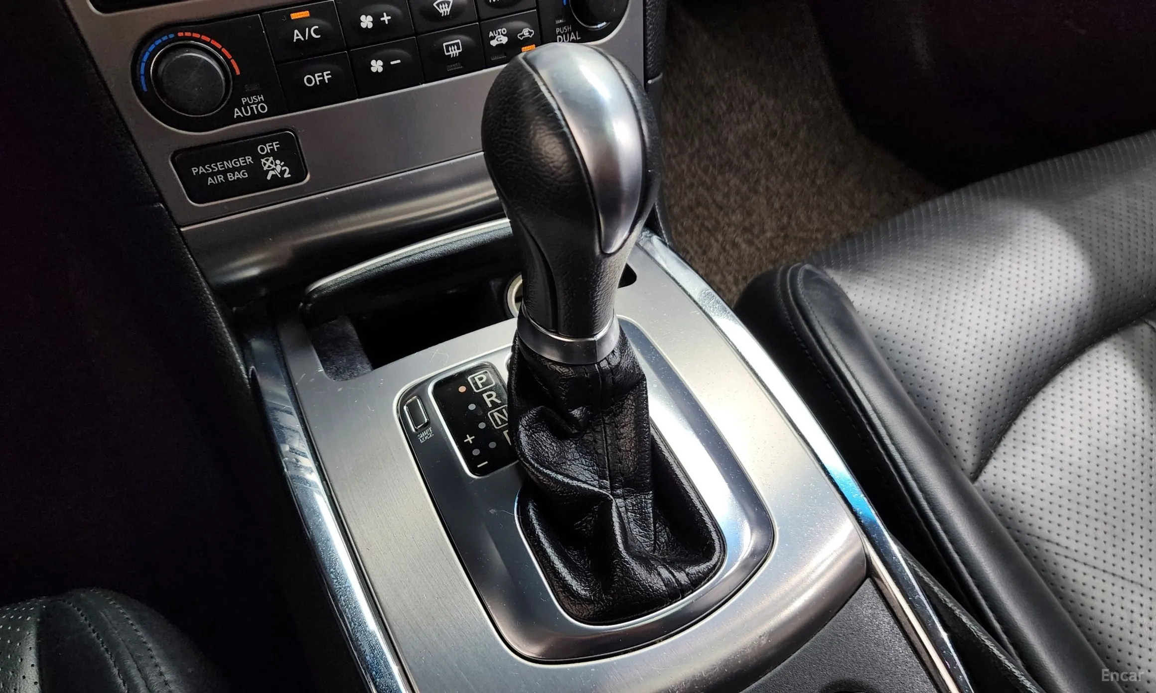 Infiniti G25 превью 9