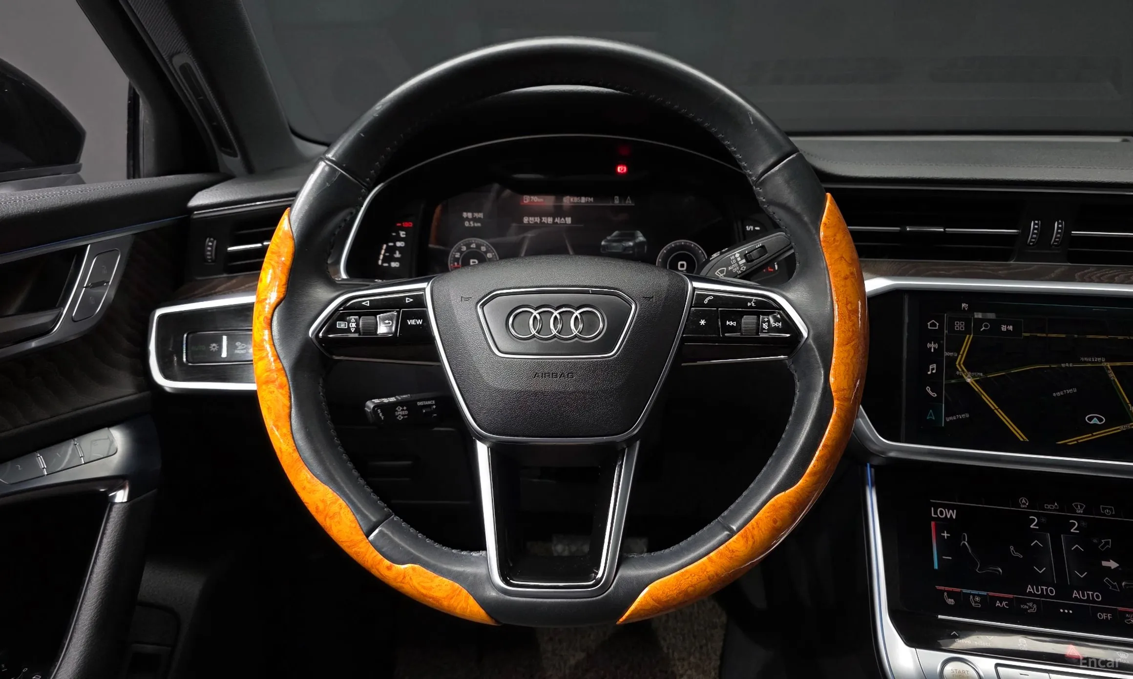 Audi A6 (C8) превью 13