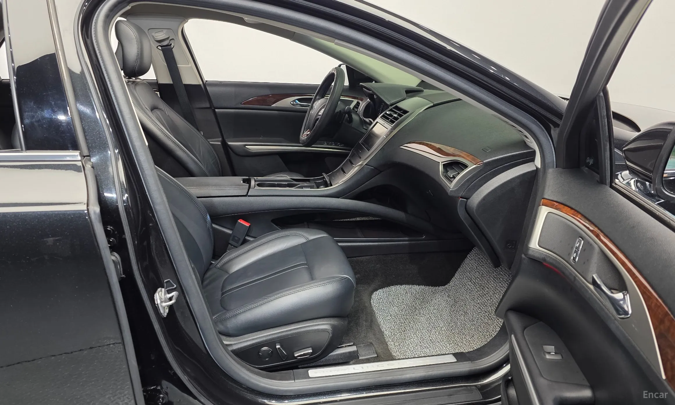 Lincoln New MKZ превью 11