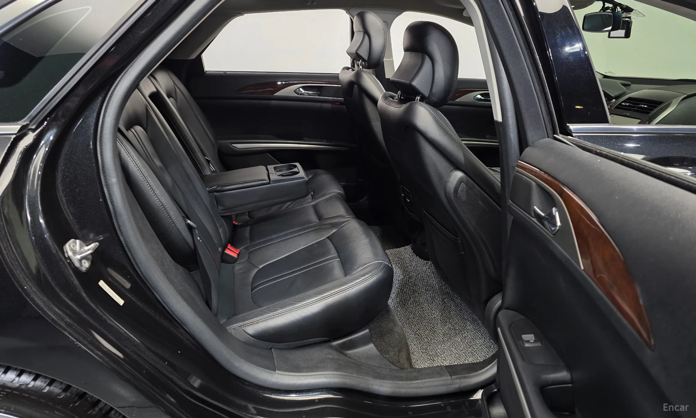 Lincoln New MKZ превью 12