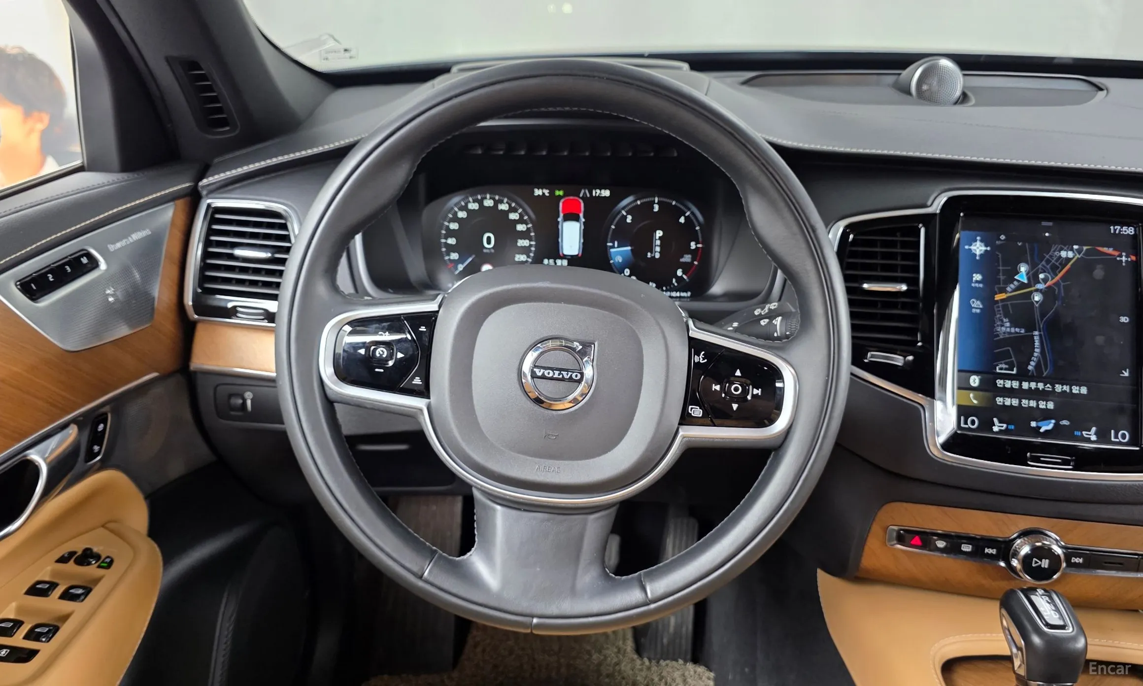 Volvo XC90 Gen 2 превью 13