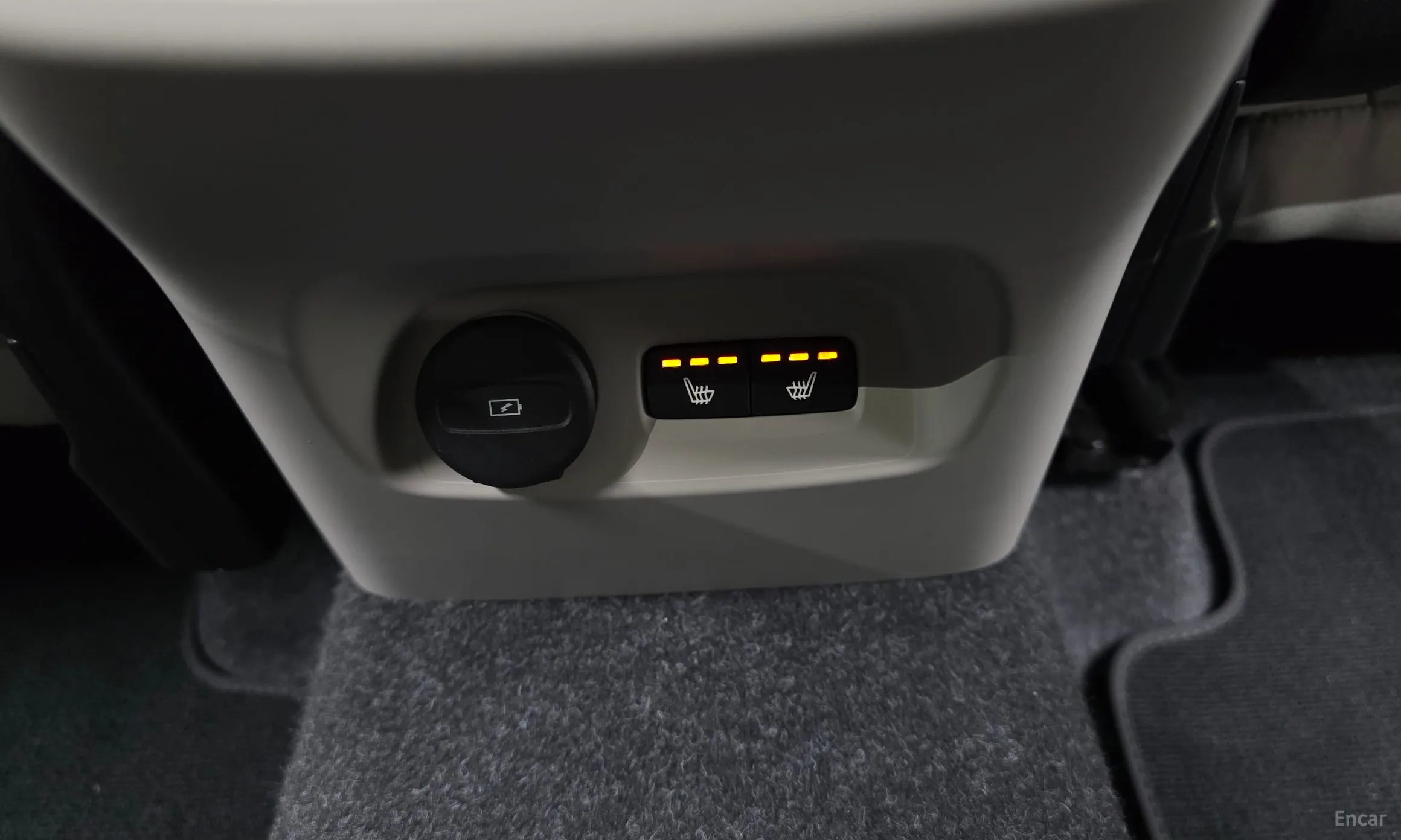 Volvo XC40 превью 18