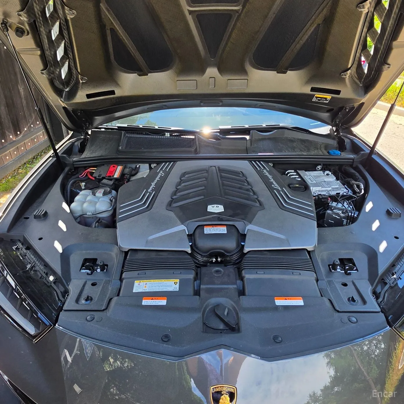 Lamborghini Urus превью 6