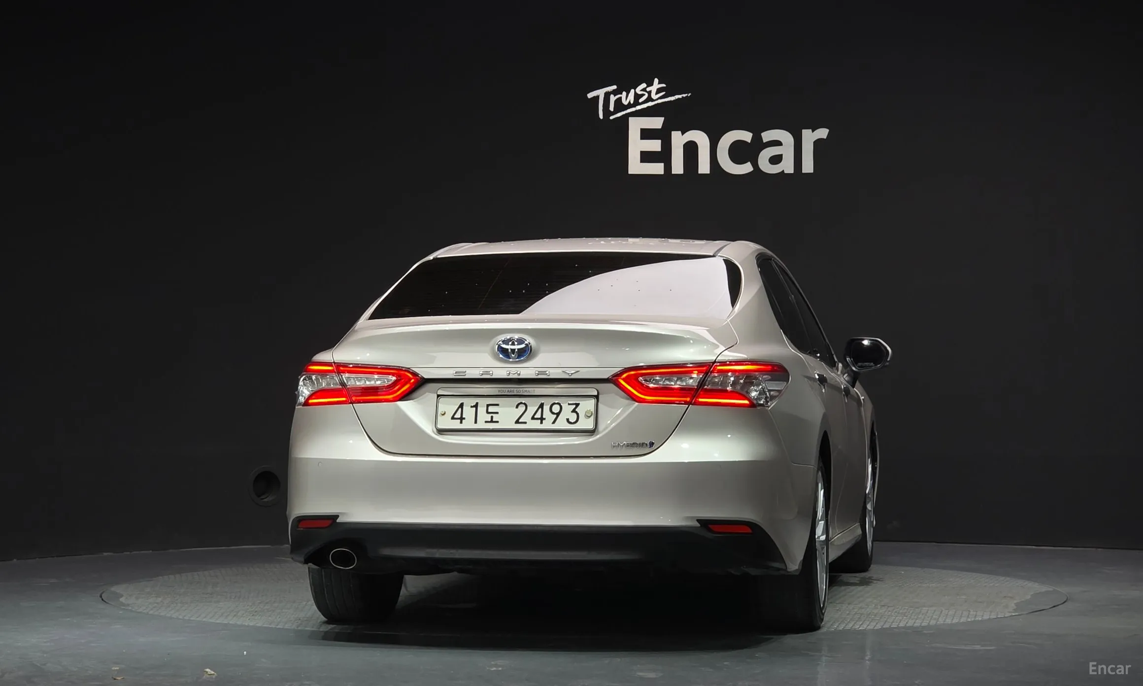 Toyota Camry (XV70) превью 4