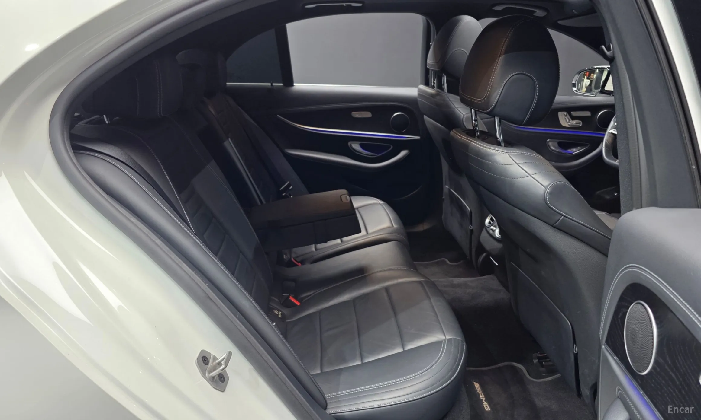 Mercedes Benz E-Class W213 превью 12