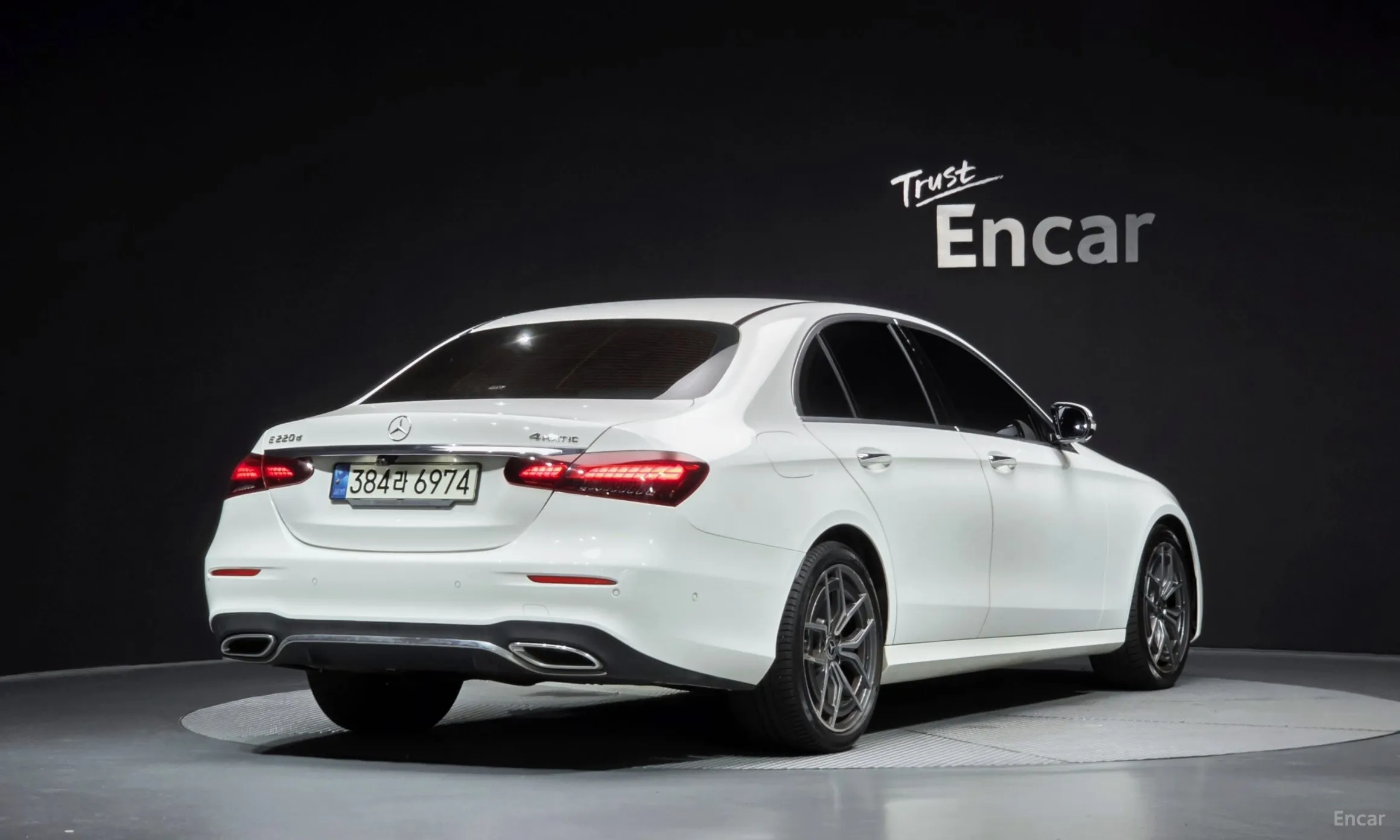 Mercedes Benz E-Class W213