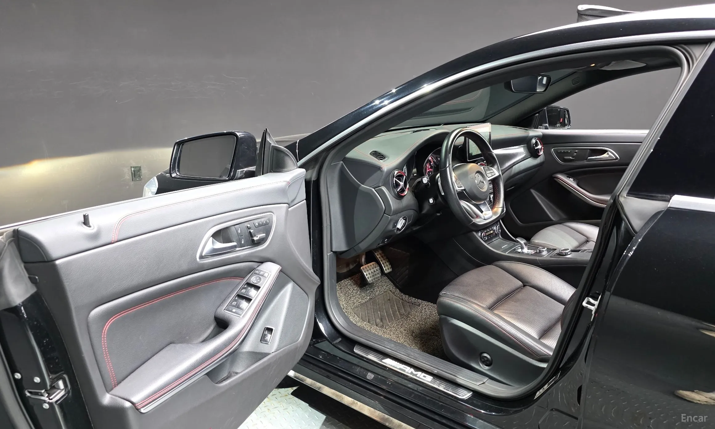 Mercedes Benz CLA-Class C117 превью 10