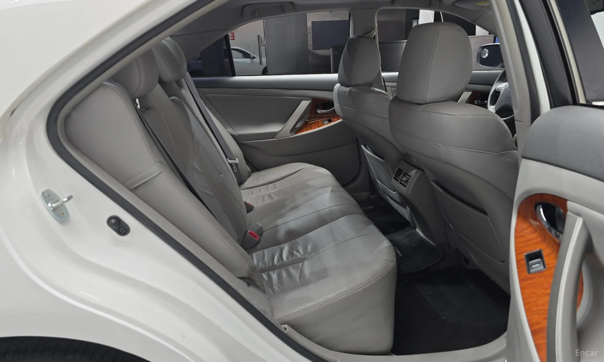 Toyota Camry превью 11