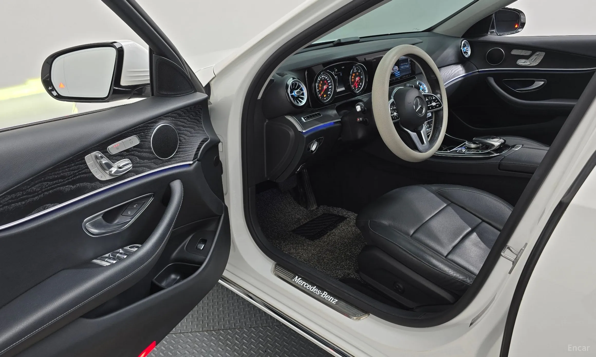 Mercedes Benz E-Class W213 превью 10