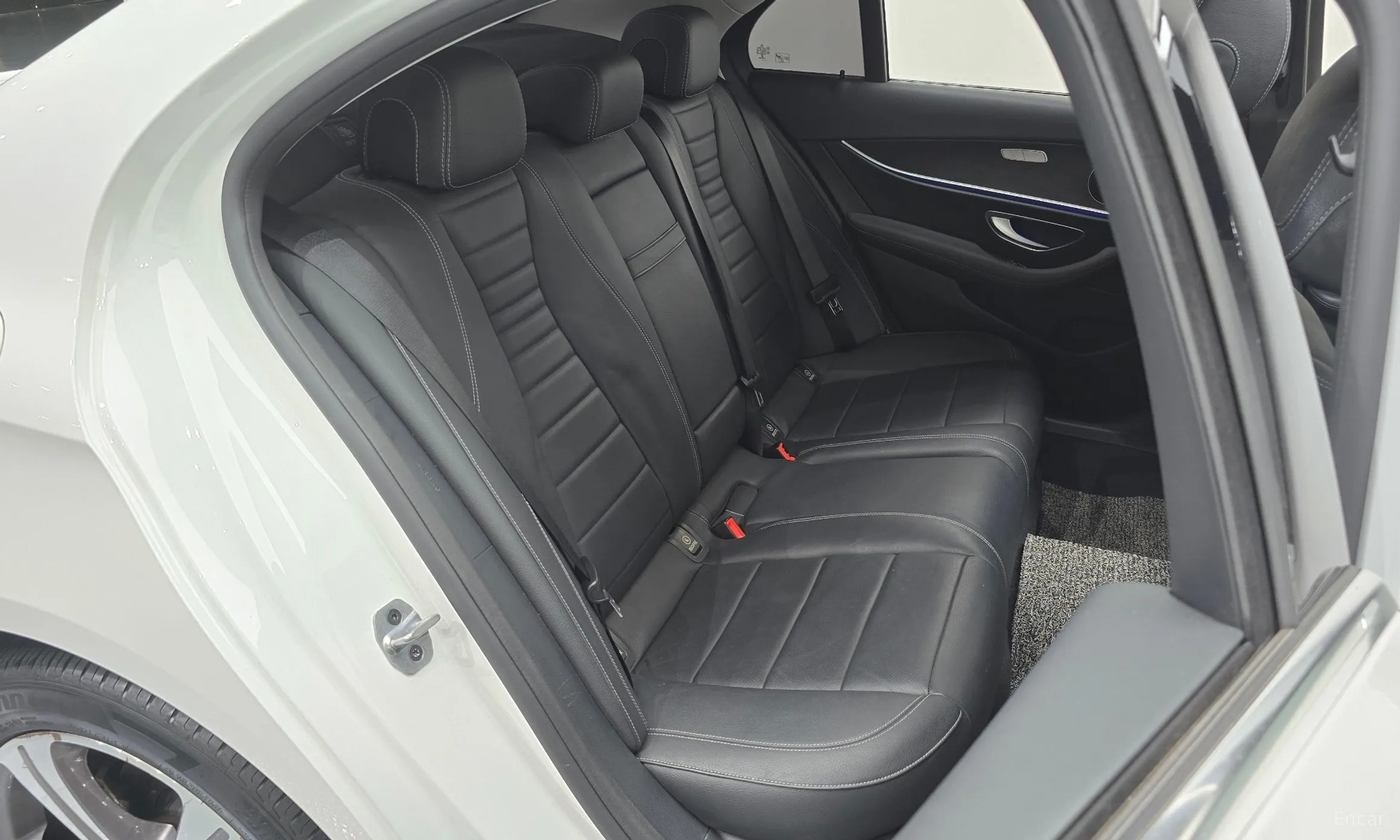 Mercedes Benz E-Class W213 превью 11