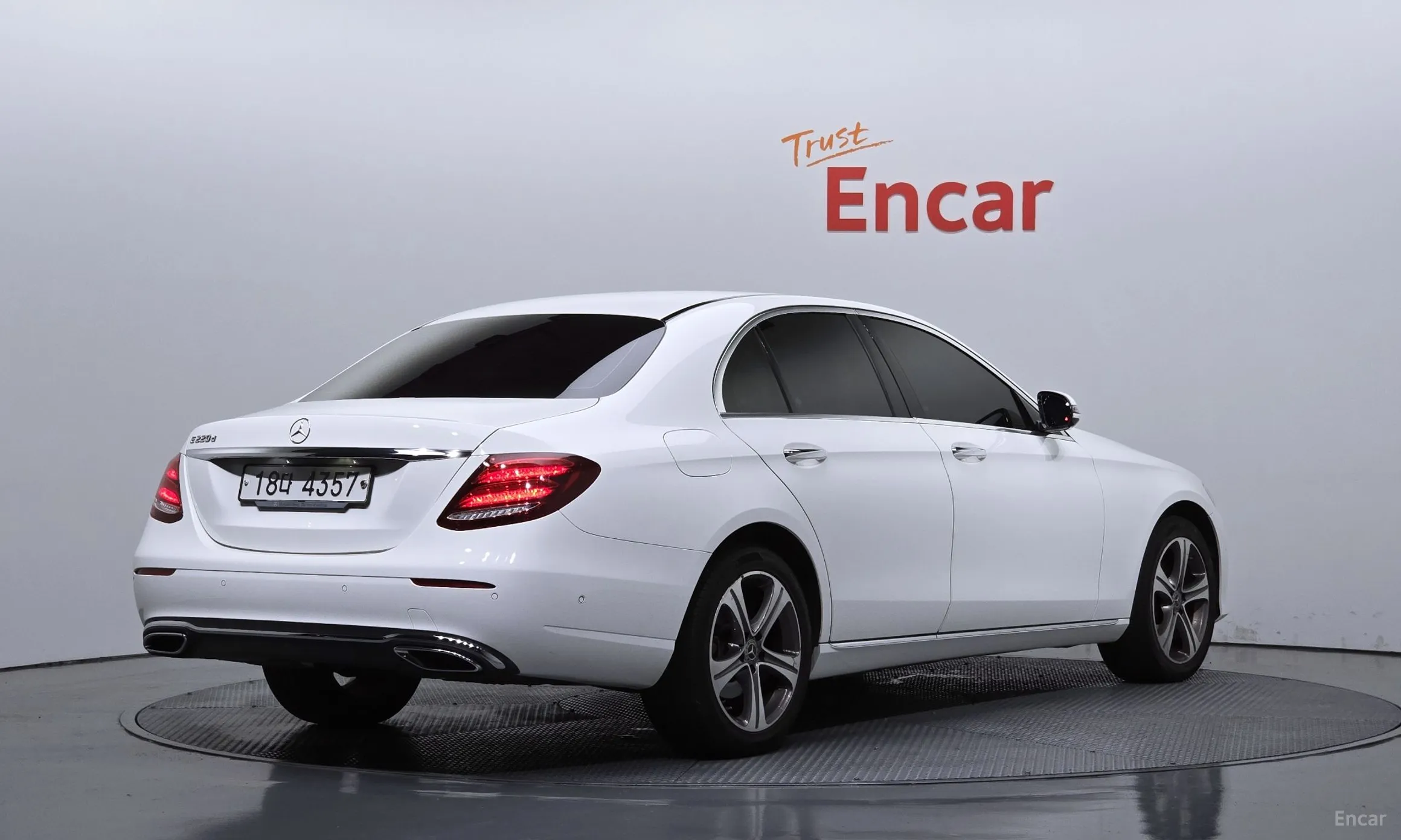 Mercedes Benz E-Class W213