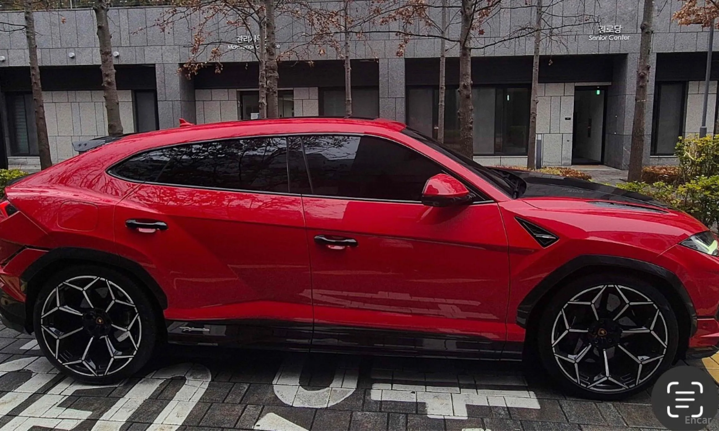 Lamborghini Urus превью 4
