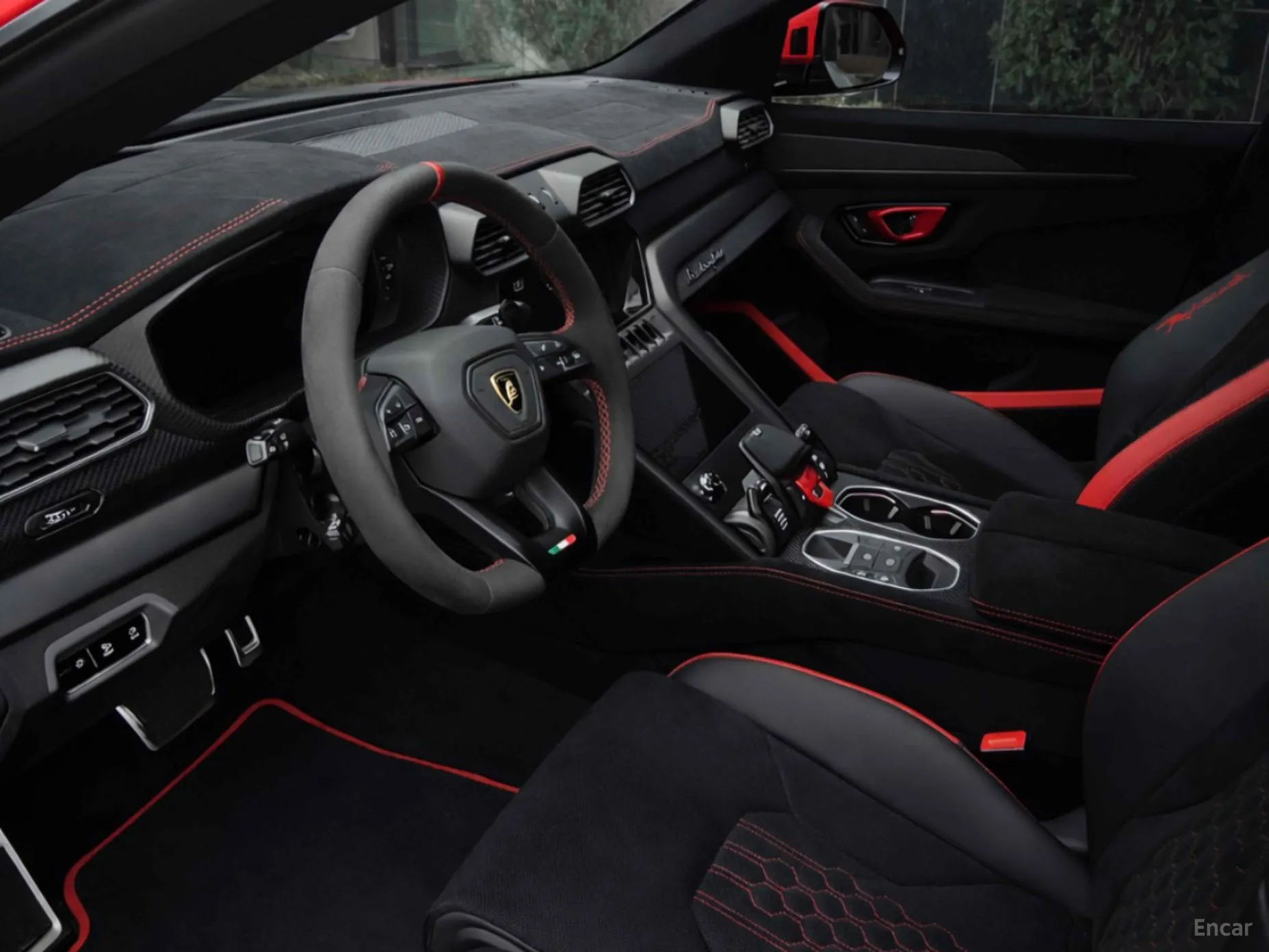 Lamborghini Urus превью 7