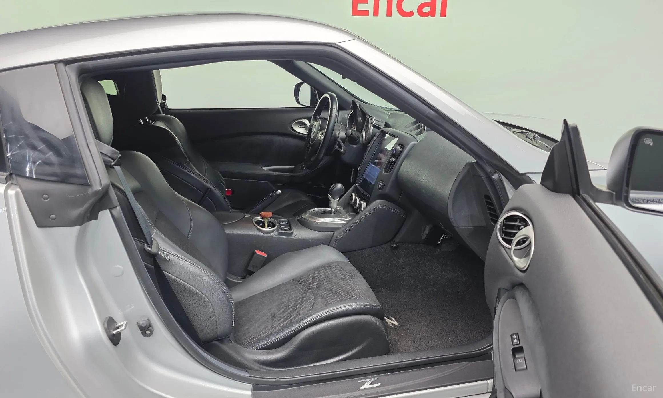 Nissan 370Z превью 11