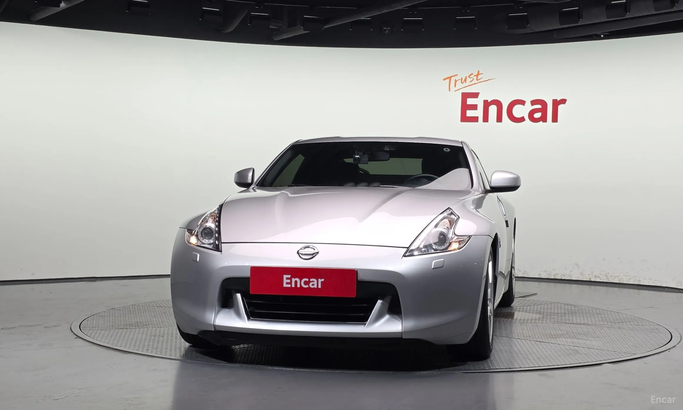 Nissan 370Z превью 3