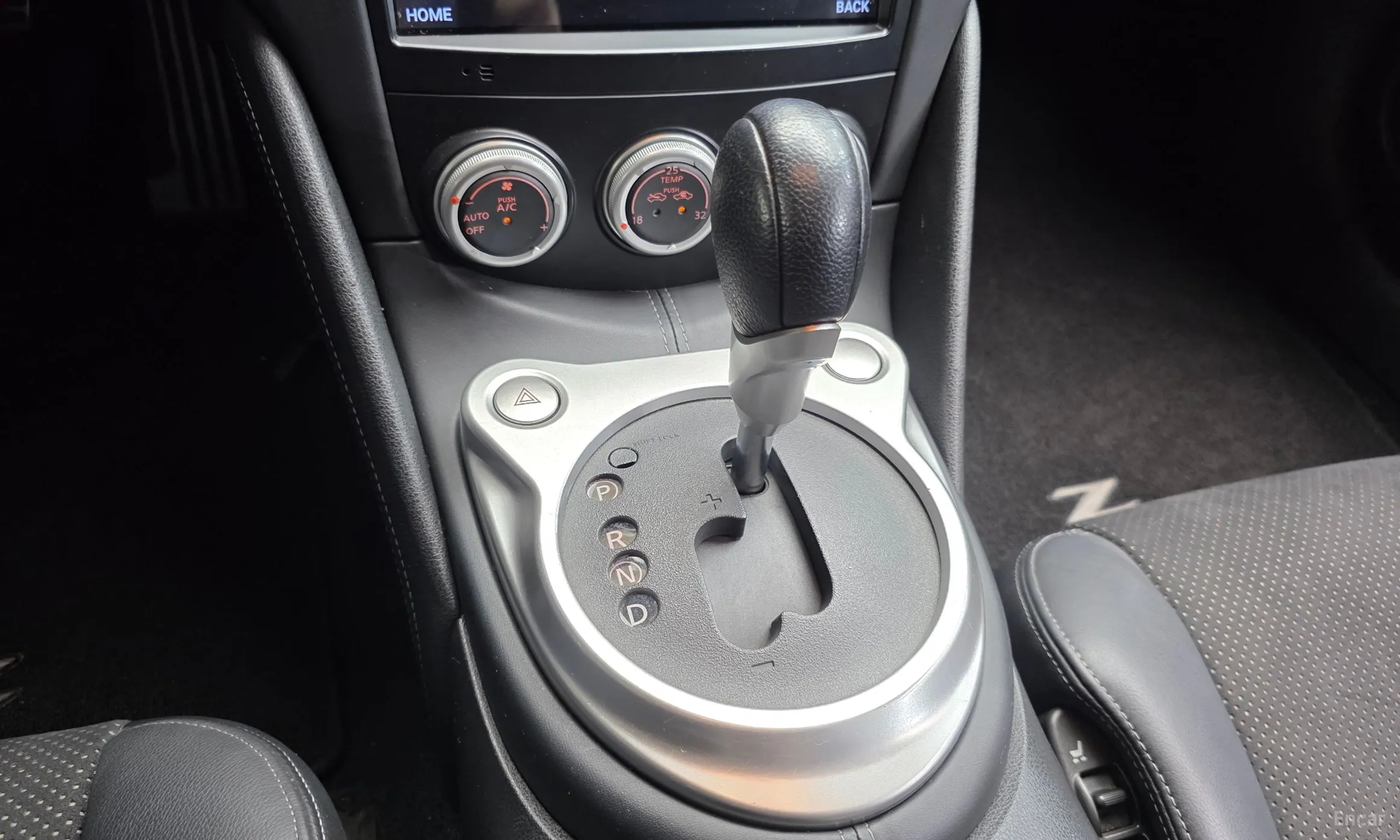 Nissan 370Z превью 9