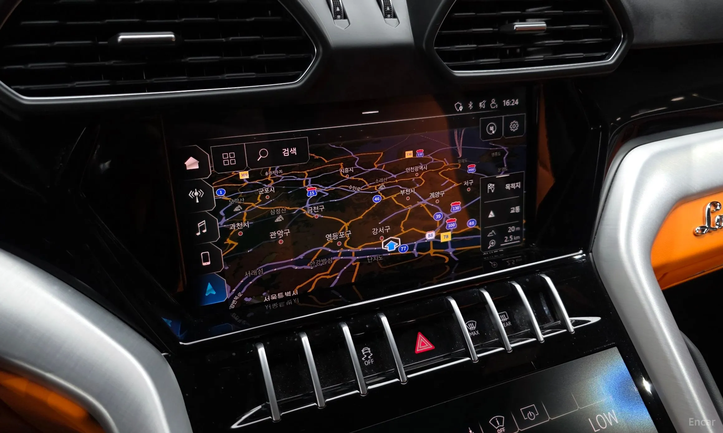 Lamborghini Urus превью 15