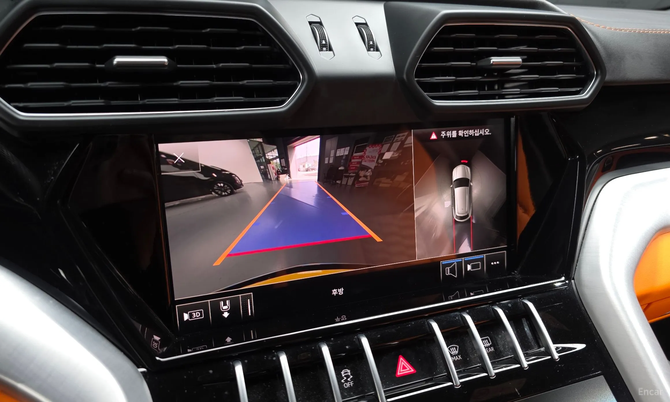Lamborghini Urus превью 16