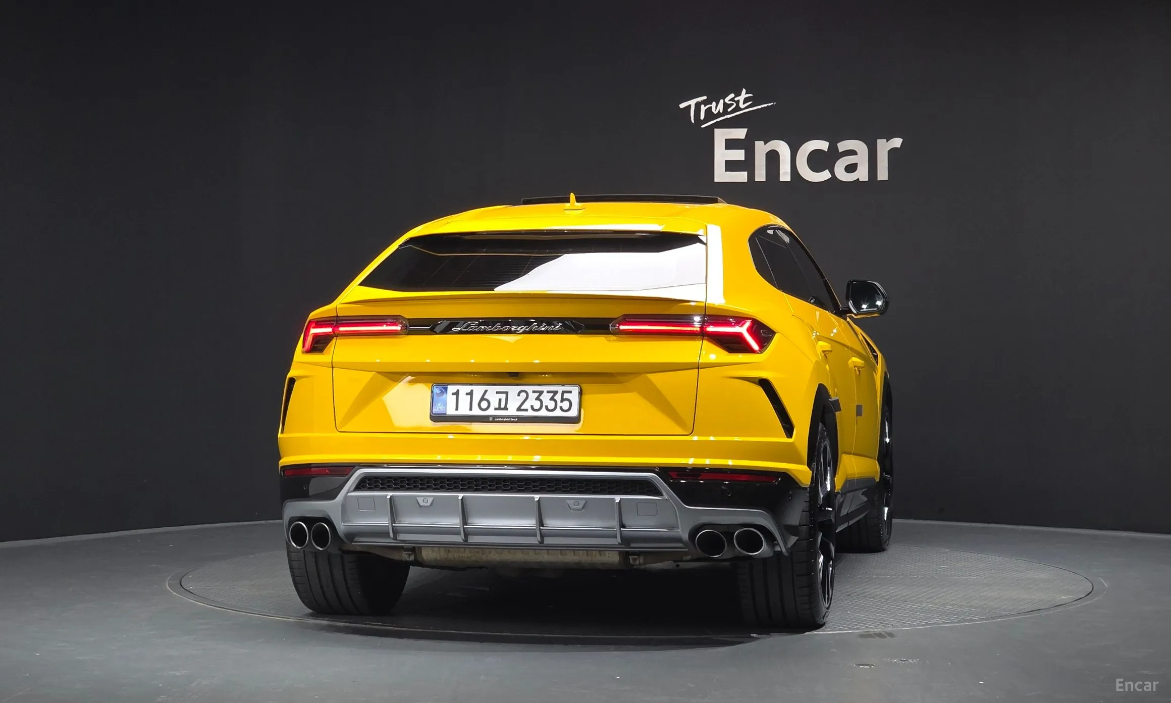 Lamborghini Urus превью 4