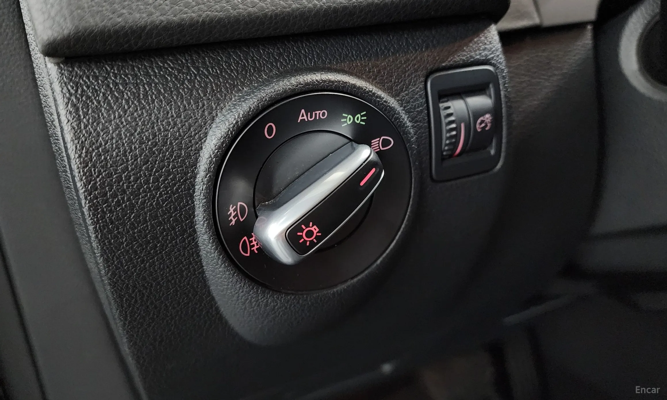 Volkswagen New Tiguan превью 15